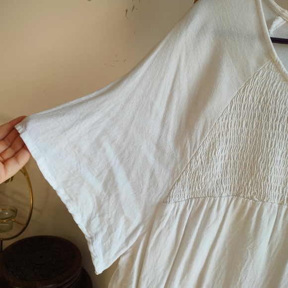 Plus White Batwing Blouse - Picture 3 of 13